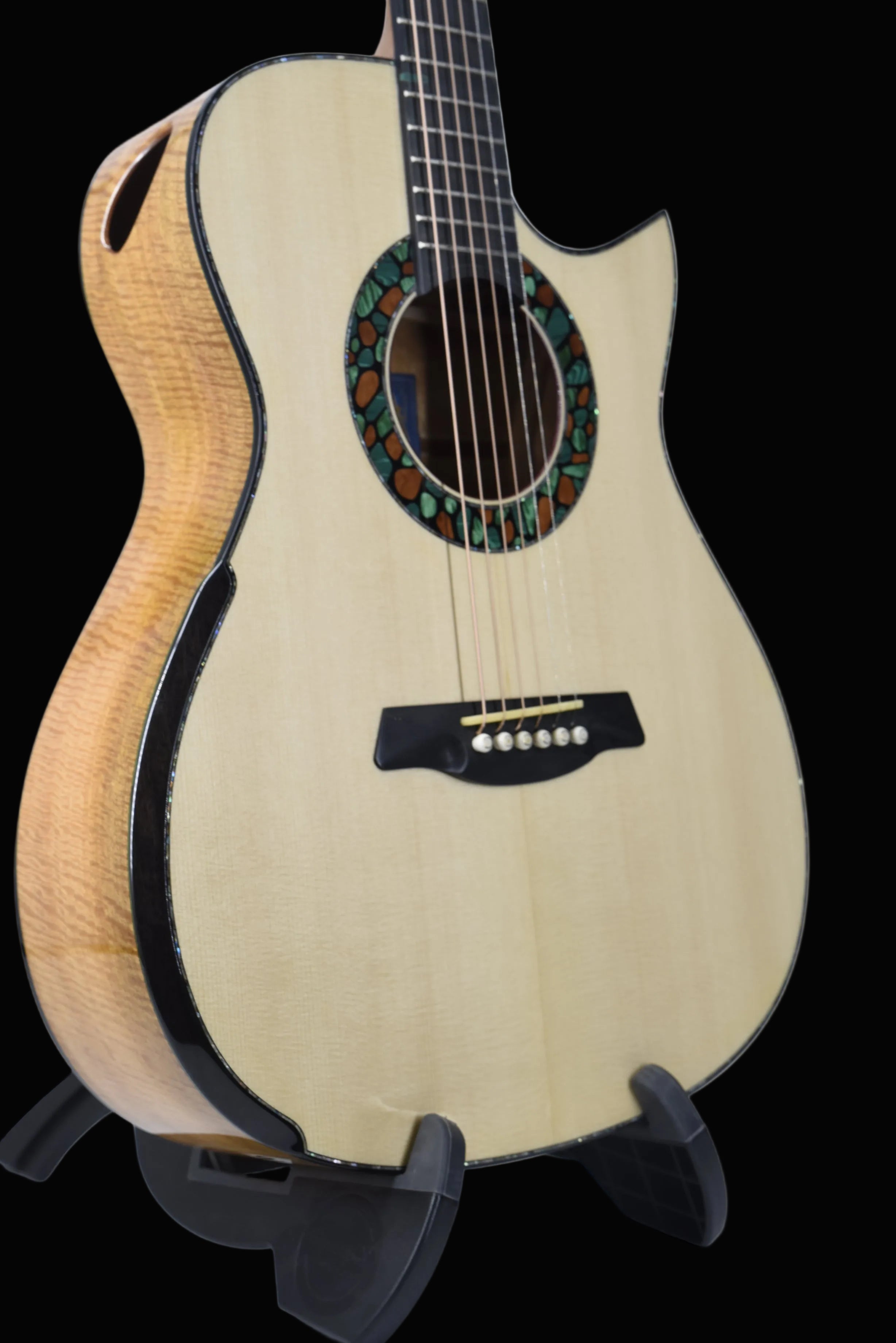 Hozen Guitars Blue Label | Deep OM Acoustic Guitars