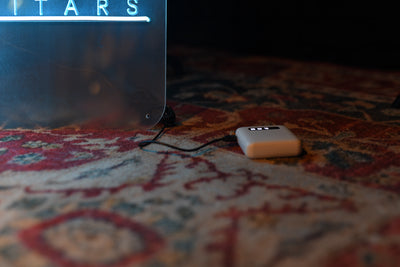 Hozen Guitars LED Light