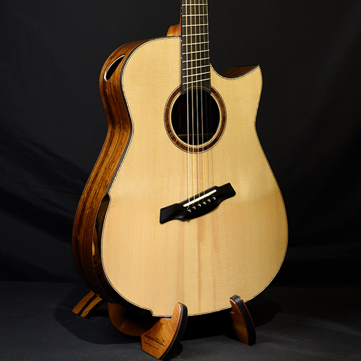 MD Fanned Fret Adirondack with Santos Rosewood