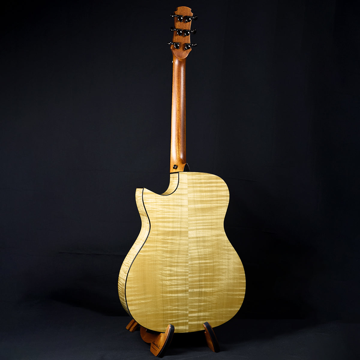 OM Sitka with Flamed Maple