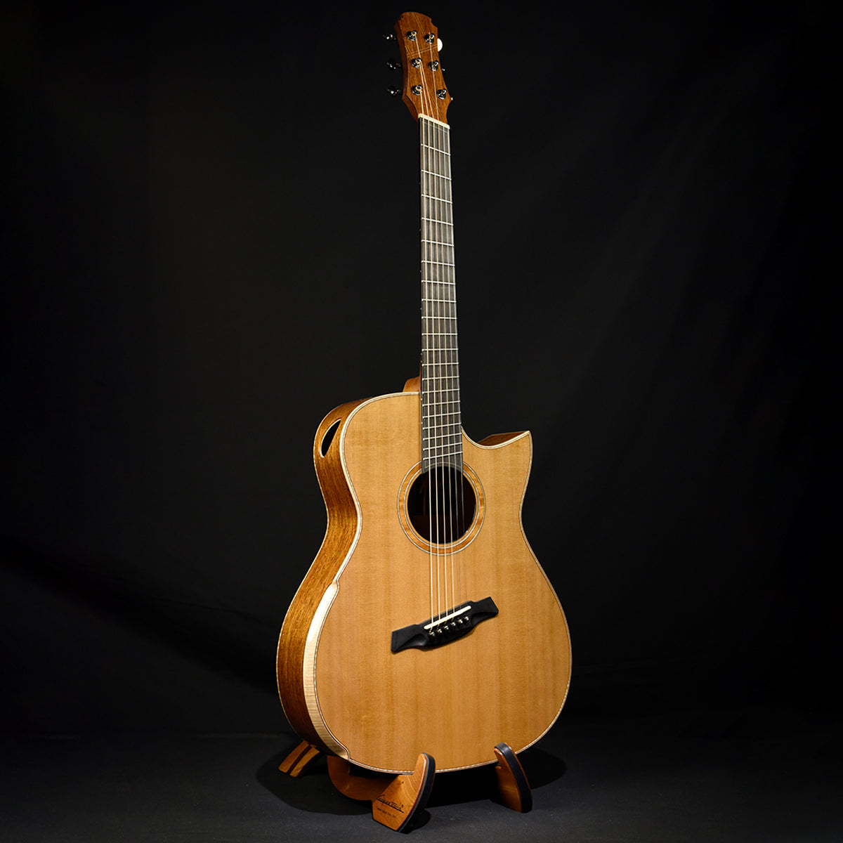 Black Label | Deep OM Torrified Red Cedar African Mahogany